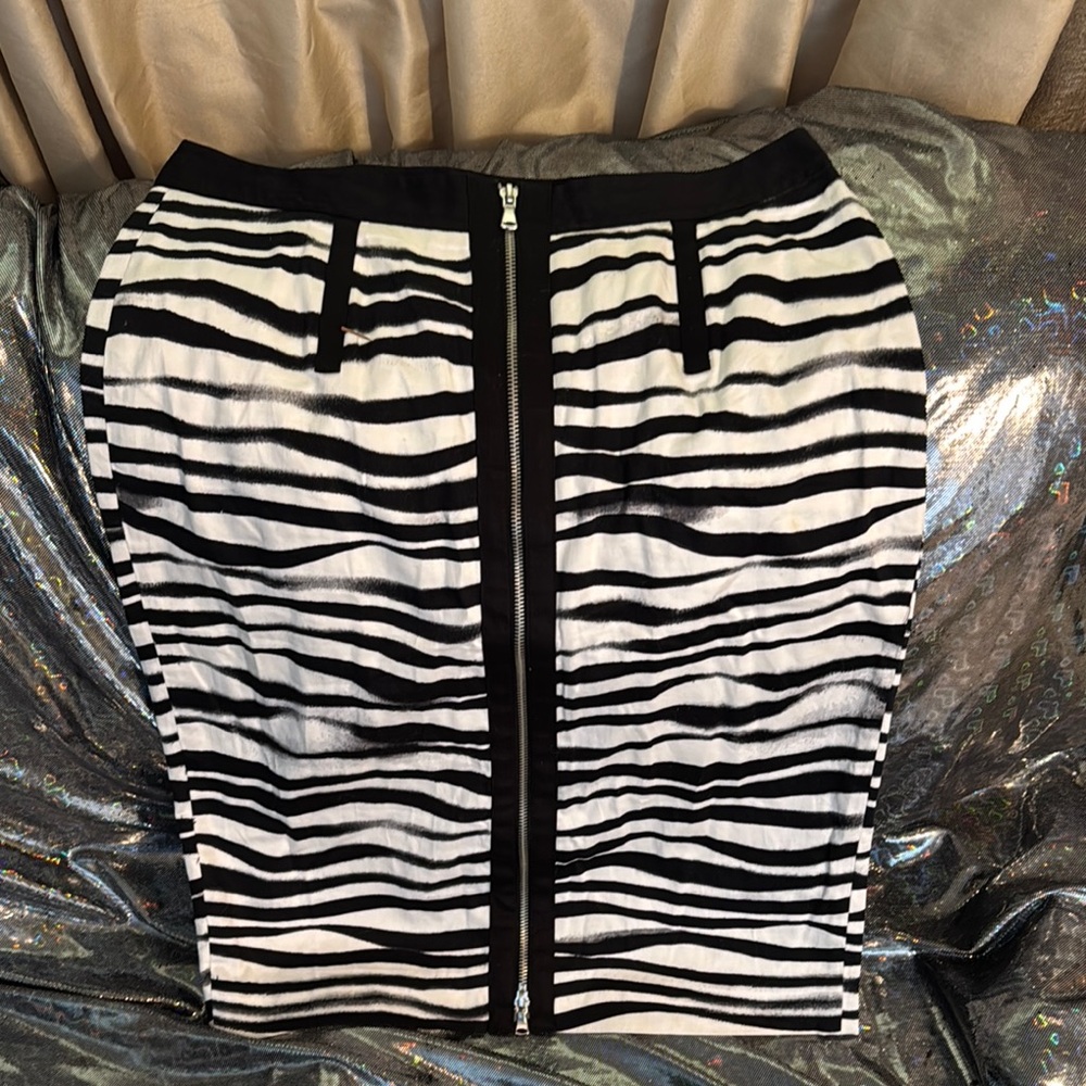 Grace Black and White Mini Pencil Skirt